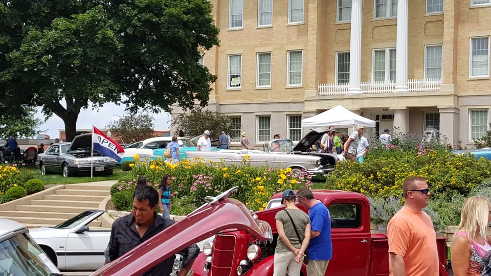 JP Car Shows Car Show at Elgin History Museum – Elgin, IL | CarCruiseFinder